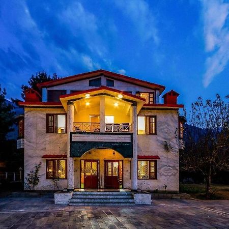 ホテルWhite Mist Manali エクステリア 写真