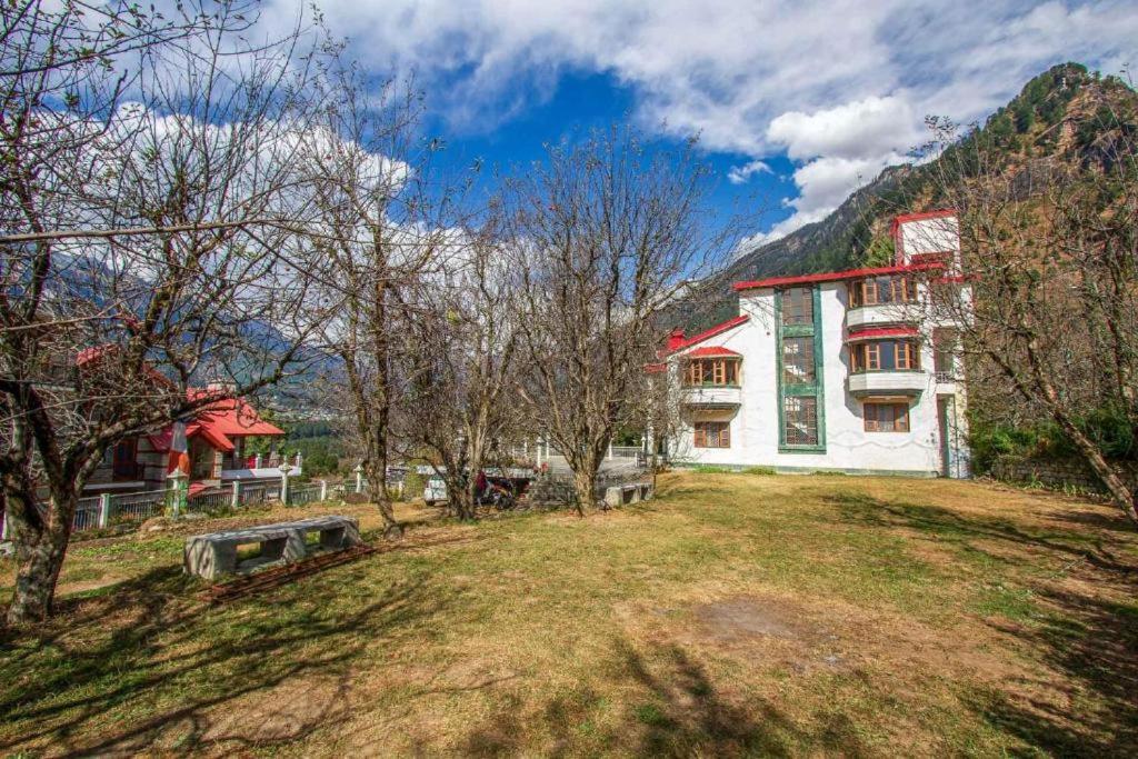 ホテルWhite Mist Manali エクステリア 写真